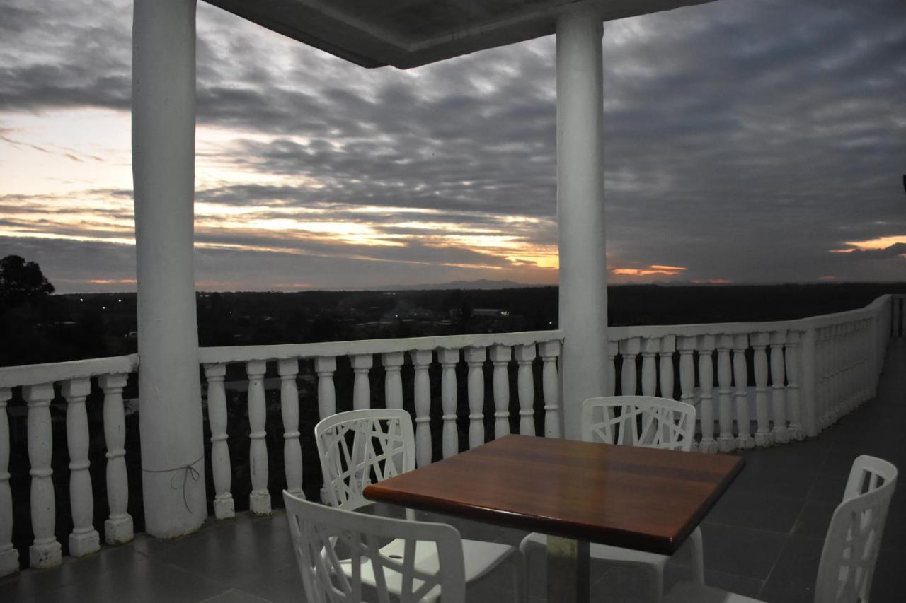 Best View Apartments Nadi Esterno foto